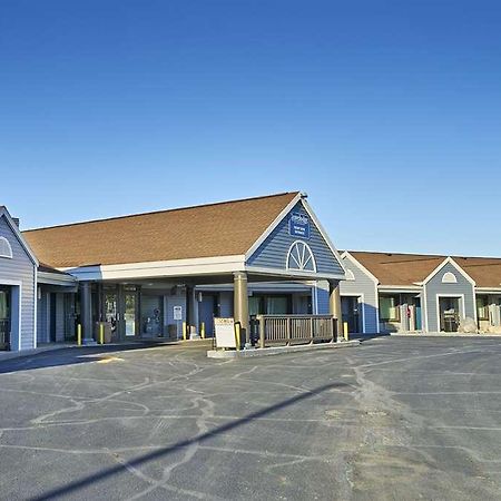 Travelodge By Wyndham Appleton Exterior foto